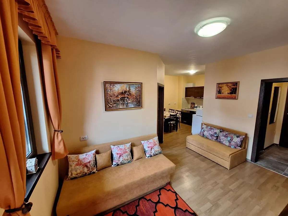 Top Location Ski-In Ski-Out Bansko Apartment